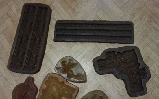 потолок с лепниной из полиуретана